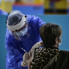 Curva del coronavirus en Colombia, hoy 14 de agosto: ¿Cuántos casos y muertes hay?