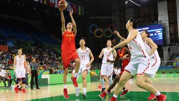 Alba Torrens, jugadora de la Selección, durante un partido contra China en los Juegos Olímpicos de Río.