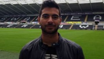 Jordi Amat renueva con el Swansea hasta 2018