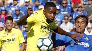 Bakambu, en su etapa con el Villarreal.