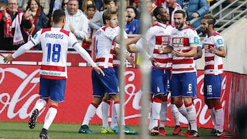 Ochoa se salió, Jesé debutó sin tino y el Granada volvió a ganar