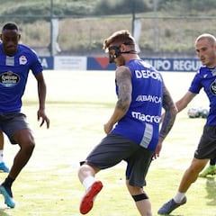 Anquela tira del Fabril: Mujaid, Valín y David viajan a Vallecas