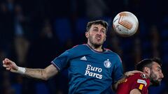 Terminó la aventura europea del Feyenoord, que estuvo clasificado por nueve minutos en la recta final del encuentro. ‘Santi’, protagonista: forzó la expulsión del asistente romano y recibió una tarjeta roja al final.