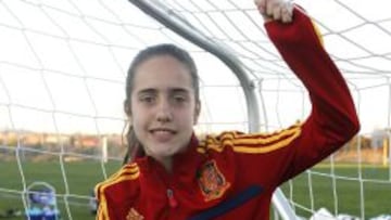 Maite Oroz, centrocampista de Osasuna y la Sub-17.