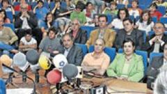 "Al campo deben salir los futbolistas, no los presidentes"