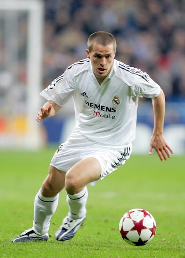En 2004 fichó por el Real Madrid por 12 millones de euros y en su única temporada de blanco su rol era de jugador revulsivo desde el banquillo. El verano de 2005 volvió a Inglaterra, esta vez para jugar en el Newcastle United.