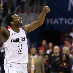 La expulsión de Beal no frenó a John Wall (27+14): 2-2 y a Toronto