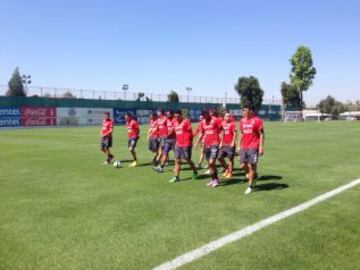 El primer día de trabajo de los seleccionados en Juan Pinto Durán.