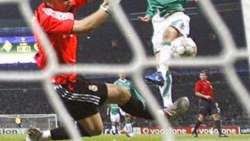 <b>EN EVIDENCIA.</b> El Werder Bremen no tuvo demasiados problemas para poner en evidencia al Real Madrid.