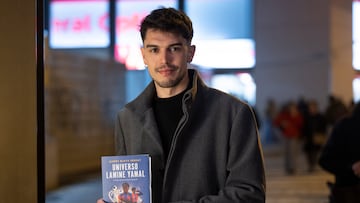 17/12/25 ENTREVISTA BARCELONA
Albert Blaya autor del libro Universo Lamine Yamal