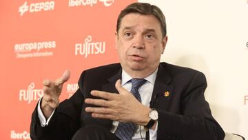 El ministro de Agricultura, Pesca y Alimentación, Luis Planas, interviene en un desayuno informativo de Europa Press, en el Hotel Villamagna, a 14 de marzo de 2022, en Madrid (España).
14 MARZO 2022;PLANAS;DESAYUNO;INFORMATIVO;EP
Eduardo Parra / Europa Press
14/03/2022