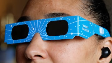 No usar la protección adecuada durante un eclipse de Sol puede causar daños irreversibles en la retina. Así puedes saber si tus gafas solares son adecuadas.