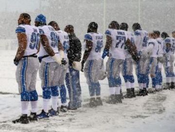 Detroit Lions v Philadelphia Eagles