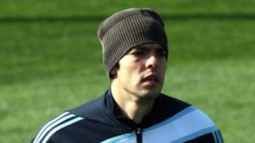 Kaká ya se ha ejercitado en el césped de Valdebebas