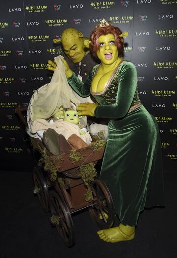 La modelo Heidi Klum y su novio Tom Kaulitz vestidos de Shrek y la Princesa Fiona.