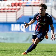 El Eibar mejora su versión venciendo al Elche
