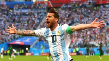 SAINT PETERSBURG, RUSSIA - JUNE 26:  Lionel Messi of Argentina celebrates scoring a goal to make it 0-1 during the 2018 FIFA World Cup Russia group D match between Nigeria and Argentina at Saint Petersburg Stadium on June 26, 2018 in Saint Petersburg, Rus