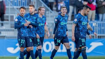 Aprobados y suspensos del Cádiz: otra ronda en el último suspiro