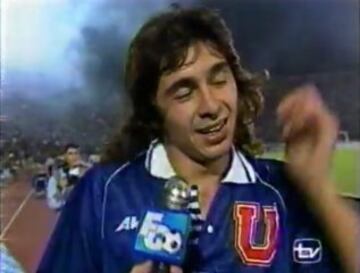 El 3 de diciembre de 1995, exactamente hace 20 años, Universidad de Chile vencía a Deportes Temuco en el Estadio Nacional y lograba su segunda corona consecutiva, el bicampeonato. 
