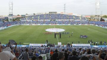 El Coliseum luci&oacute; este aspecto, lleno a reventar, en la visita del Tenerife en la vuelta del playoff de ascenso 2016-17. El Getafe ascendi&oacute; en aquel partido.