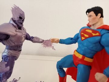 Superman contra Atomic Skull por McFarlane Toys