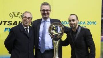 Adelardo y Ricardinho estuvieron en el sorteo de la Final Four que se celebró en el Vicente Calderón.