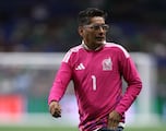 Jorge Campos provoca el llanto de un aficionado