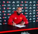 Oficial: Mbeumo llega a Old Trafford