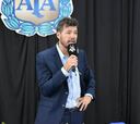 Tinelli confirma que el fútbol podría volver en octubre
