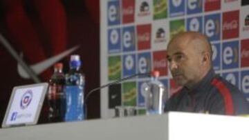 El entrenador de la Roja analiz&oacute; el pleito de ma&ntilde;ana frente a Colombia, en el estadio Nacional.