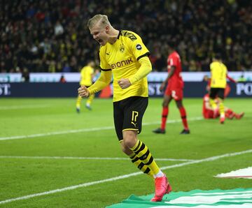 Delantero - Valor de mercado 72 millones de euros. 