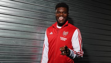 Thomas Partey, jugador del Arsenal, antes de un partido.