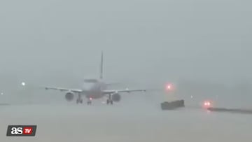 Amid extreme weather conditions, an American Eagle plane was struck by lightning at Bill and Hillary Clinton National Airport in Little Rock, Arkansas.