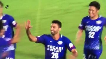 Póker de Barral en Japón: el primero es un auténtico golazo