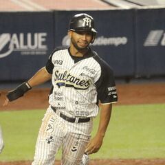 Sultanes dejan tendidos a Venados en primero de la serie