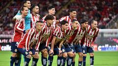 Posible alineación de Chivas para enfrentar al Querétaro