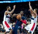 Reggie Jackson debuta con buen pie; los Wizards se desploman