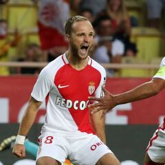 Falcao, con molestia, abandona el juego ante Fenerbahce