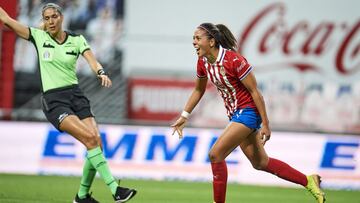 Duro golpe para Chivas femenil: se van Mar&iacute;a S&aacute;nchez y Nicole P&eacute;rez