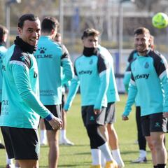 Un Rayo invicto en Vallecas se prepara para la vuelta de RdT