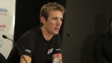 El ciclista luxemburgués, durante la rueda de prensa.