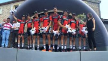 El BMC, en el podio del Dauphin&eacute;.