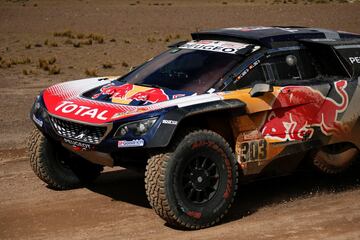 Carlos Sainz y Lucas Cruz .