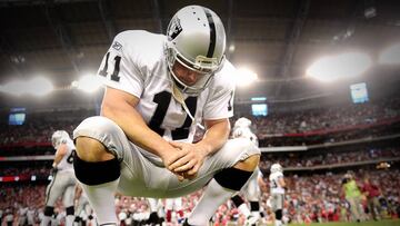 Seattle le da la bienvenida por un año a Janikowski