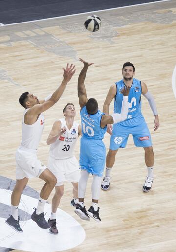 Gustavo Ayón, Jaycee Carroll, Omar Cook y Alessandro Gentile.