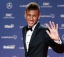El Madrid ofrece a Neymar 11 millones al año y el Barça siete
