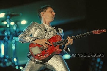 Muse, at the Calderón in 2010.