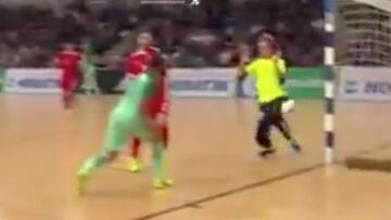 Ricardinho y su última gran ocurrencia: golazo con el pecho