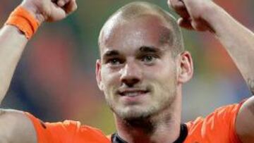 <strong>SNEIJDER.</strong>