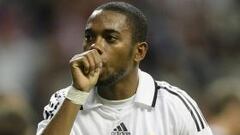 Robinho salva al Madrid de la derrota